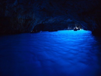 blue_grotto_capri.jpg